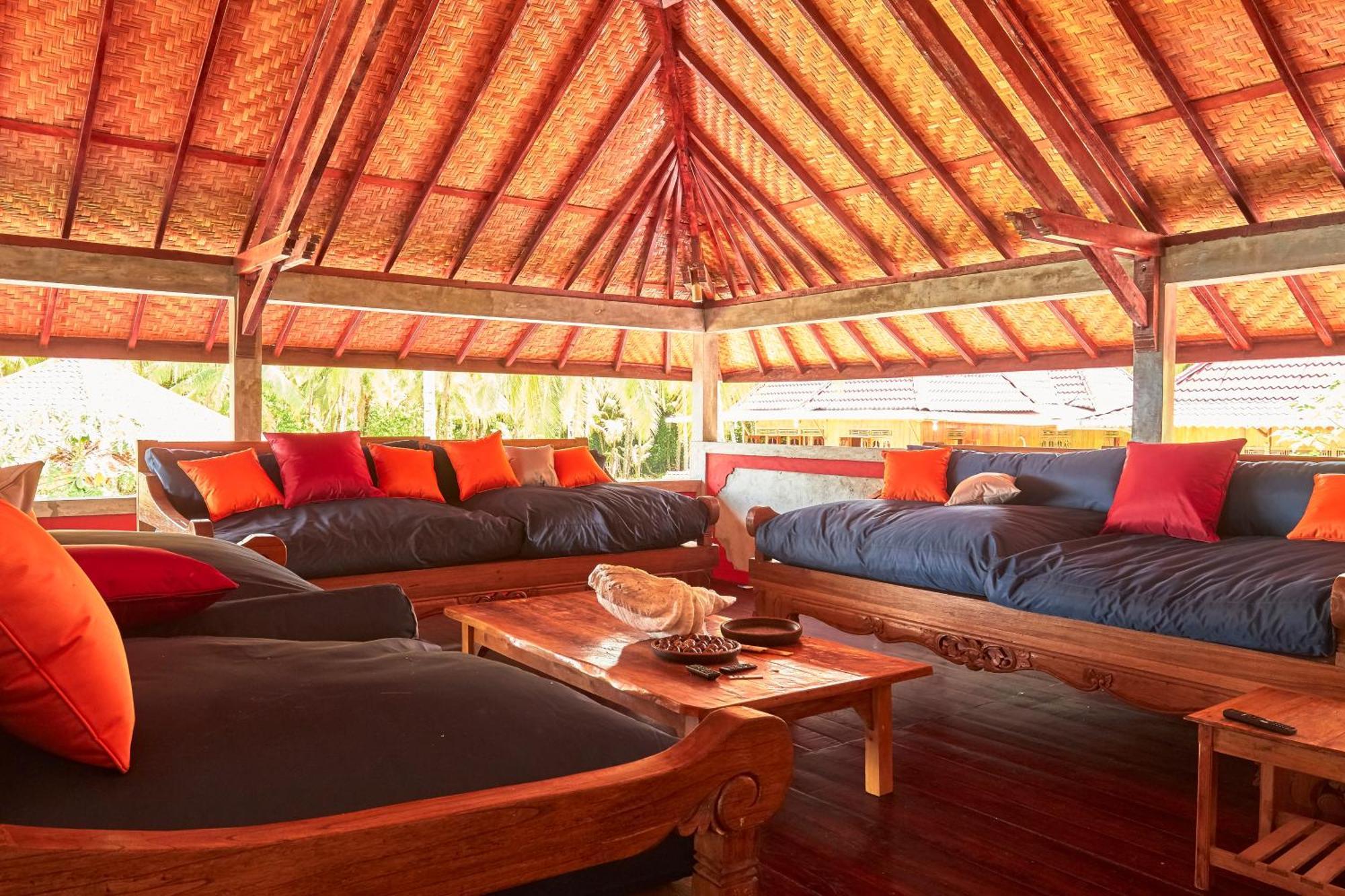 Puri Asu Resort Palau Asu Bagian luar foto